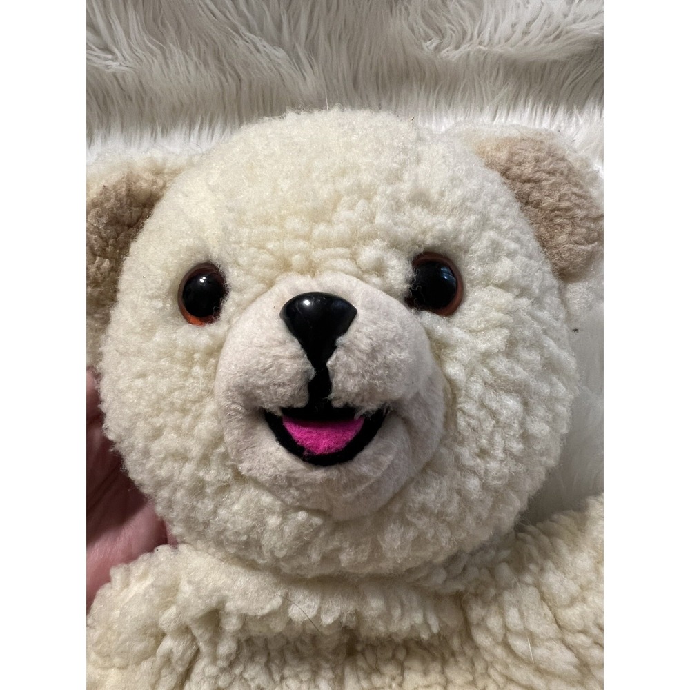 Vintage 1986 Snuggle Bear Hand Puppet Russ Berrie Cream Sherpa Plush Mascot 1837
